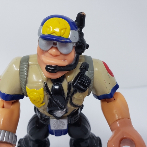 Mattel Rescue Heroes Night Patrol Captain Cuffs Police Toy Figure - Picture 5 of 16